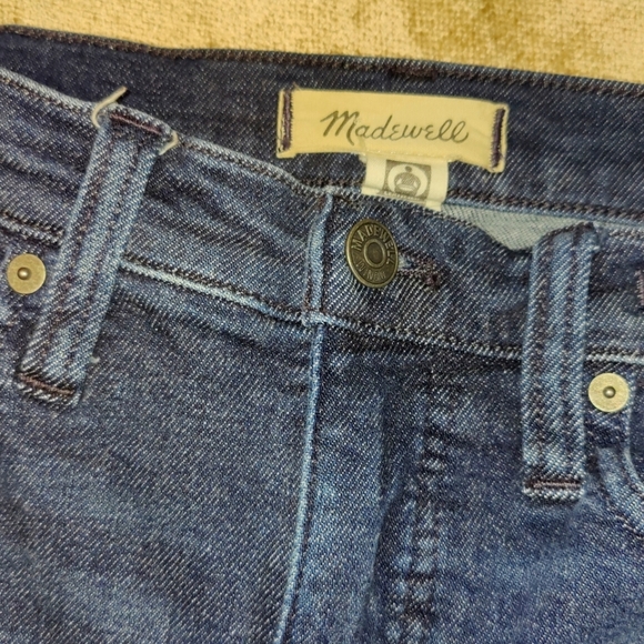 Madewell 10" High-Rise Skinny Jeans, Fair Trade Certified, Size 26 - Picture 3 of 12